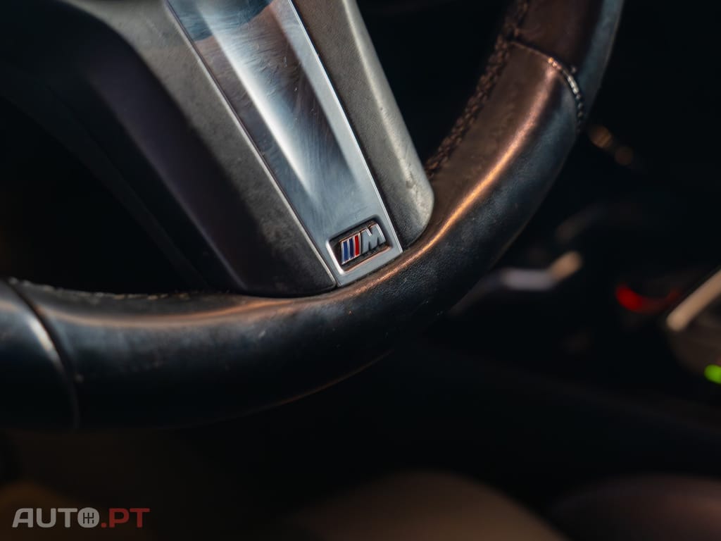 BMW 116 d Pack Desportivo M