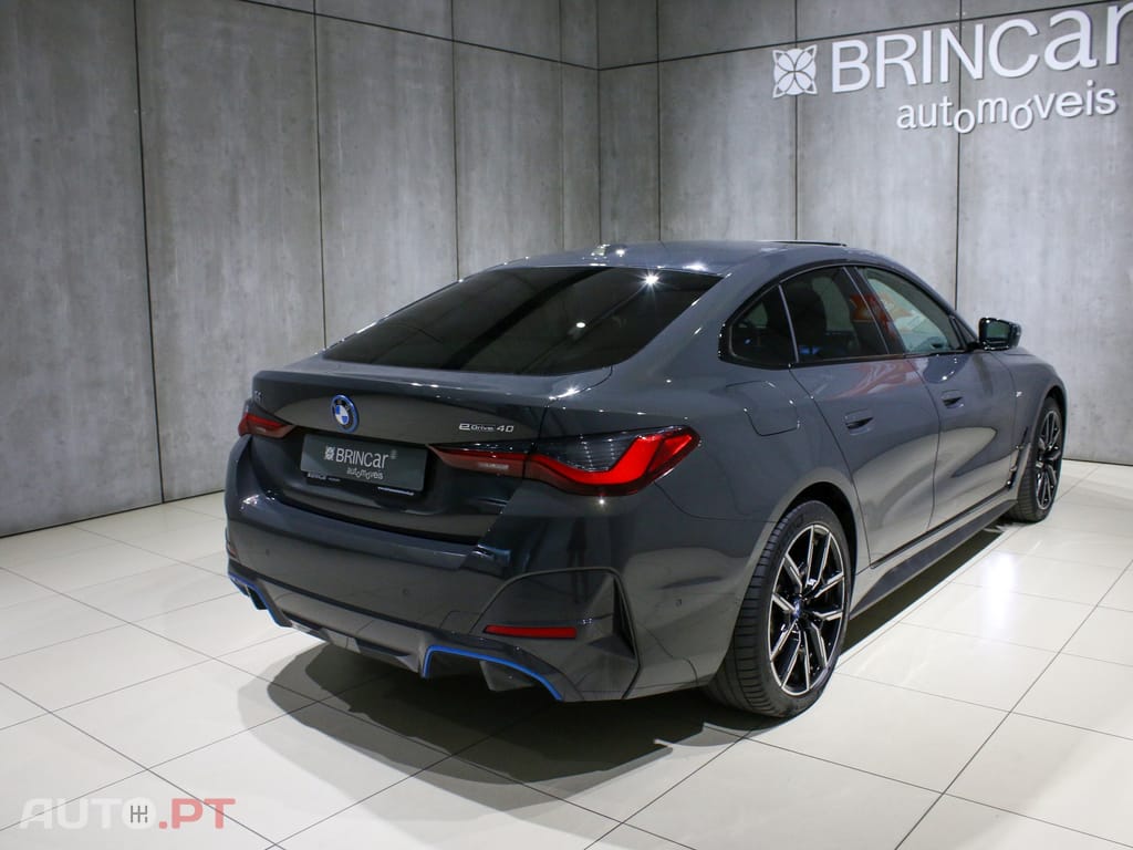 BMW i4 eDrive40 Pack Desportivo M
