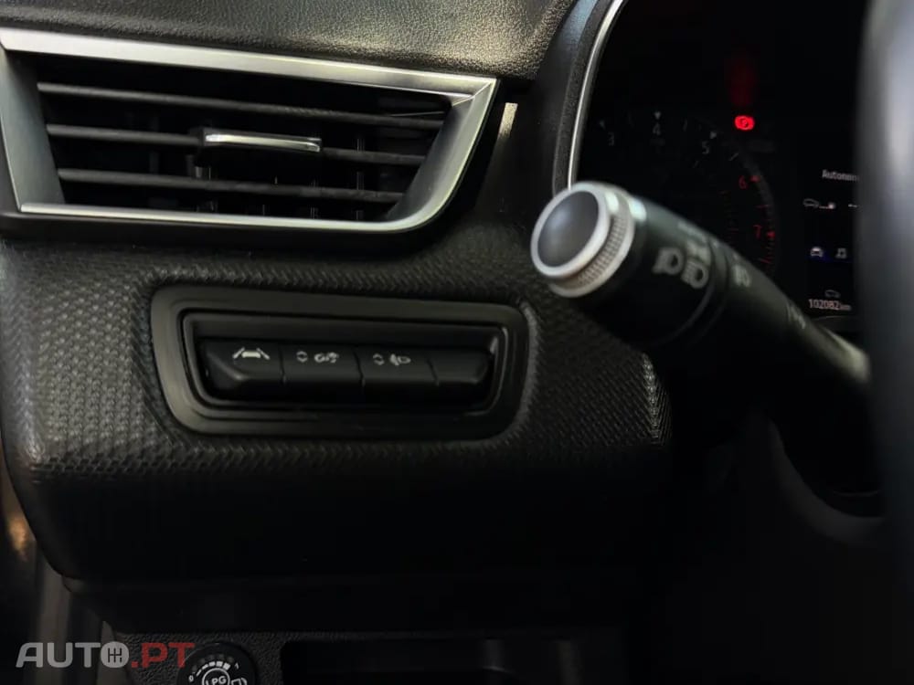 Renault Clio 1.0 TCe Intens Bi-Fuel