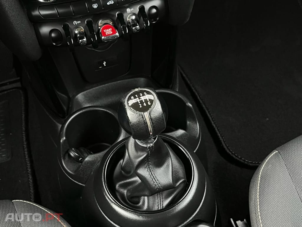 MINI One 5 PORTAS 