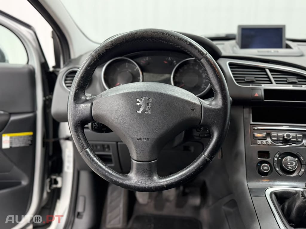 Peugeot 3008 1.6 HDi Active