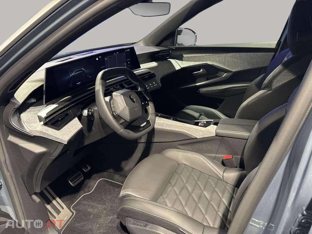 Peugeot E-5008 Business GT