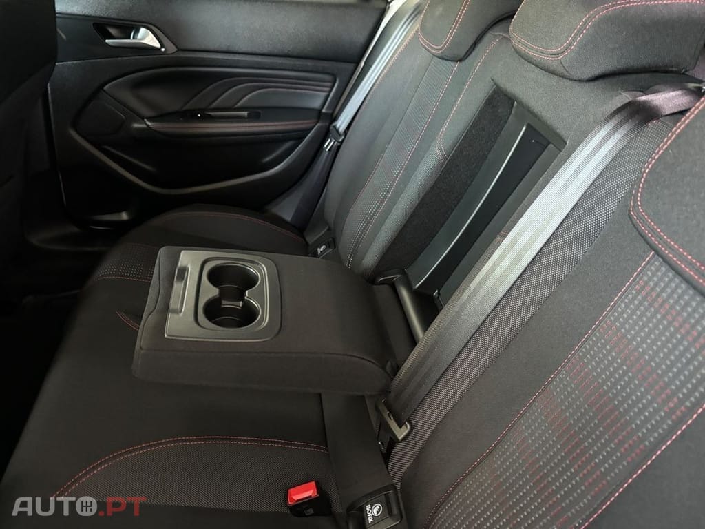 Peugeot 308 1.5 BlueHDi GT Line EAT8