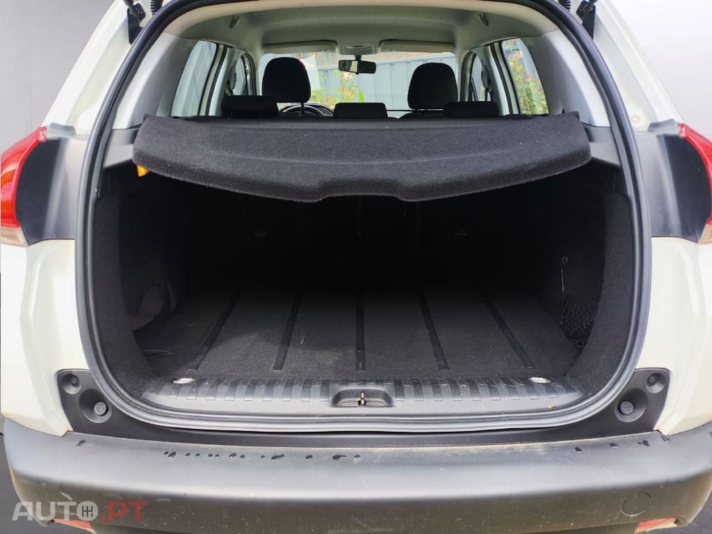 Peugeot 2008 1.6 HDI 