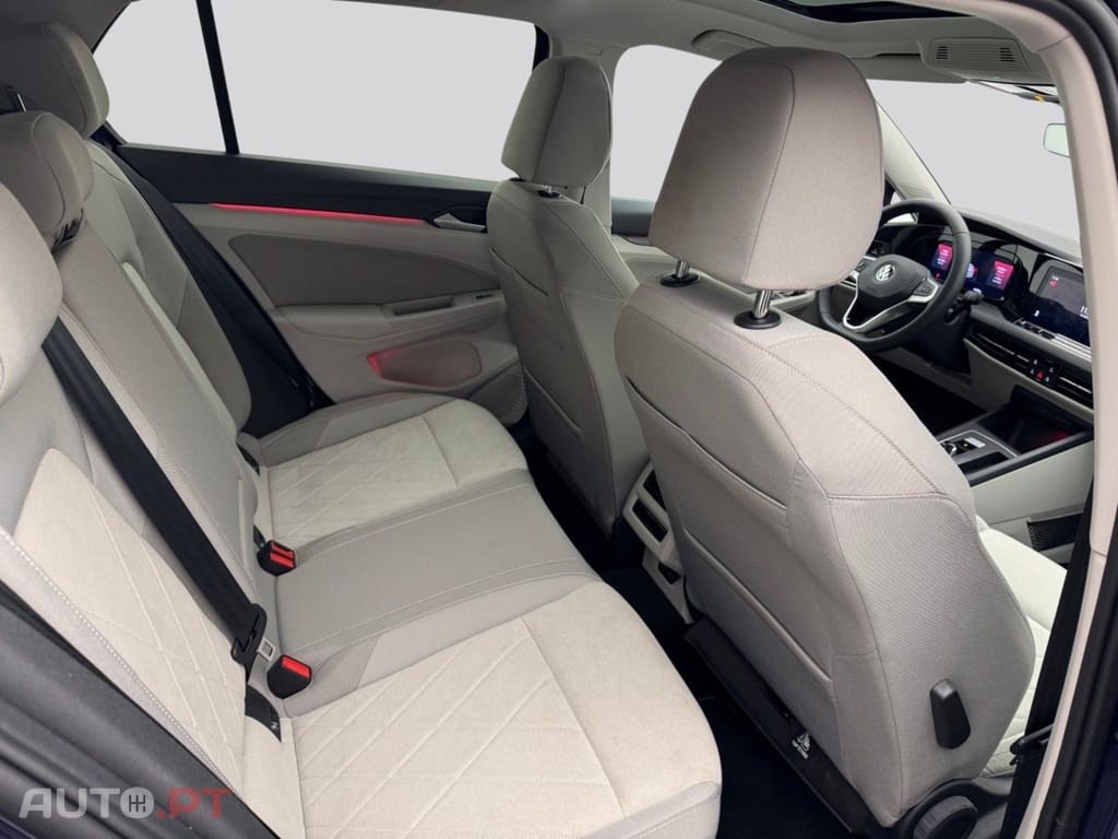 Volkswagen Golf 1.4 eHybrid DSG Style Business 