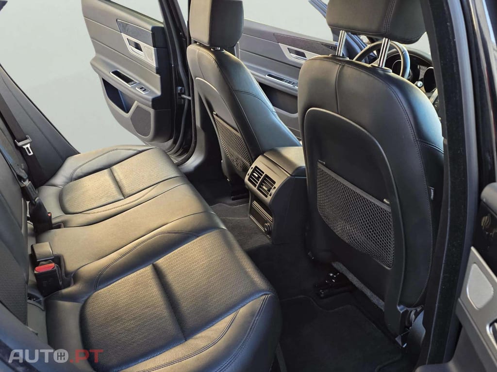 Jaguar XF 2.0 D Portfolio Aut.