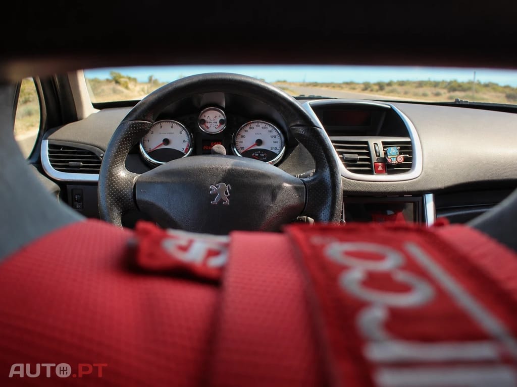 Peugeot 207 1.6 THP 16V Rally