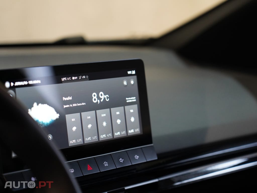 MG MG4 64 kWh Luxury