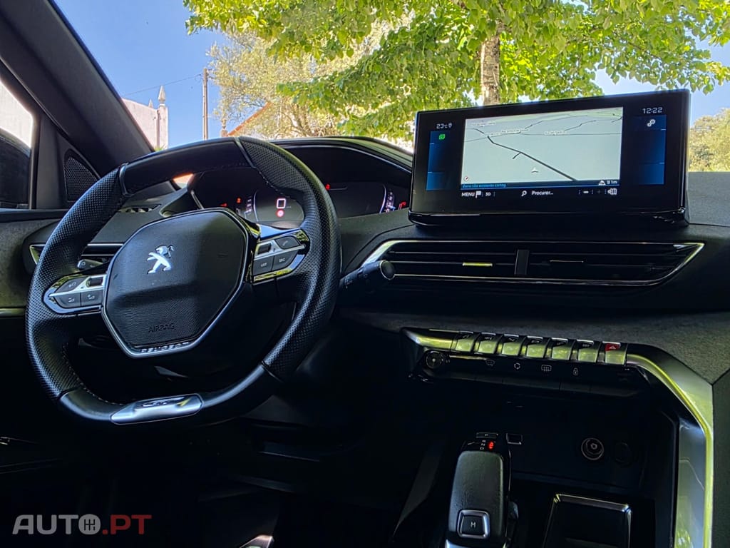 Peugeot 3008 1.5 BlueHDi GT EAT8