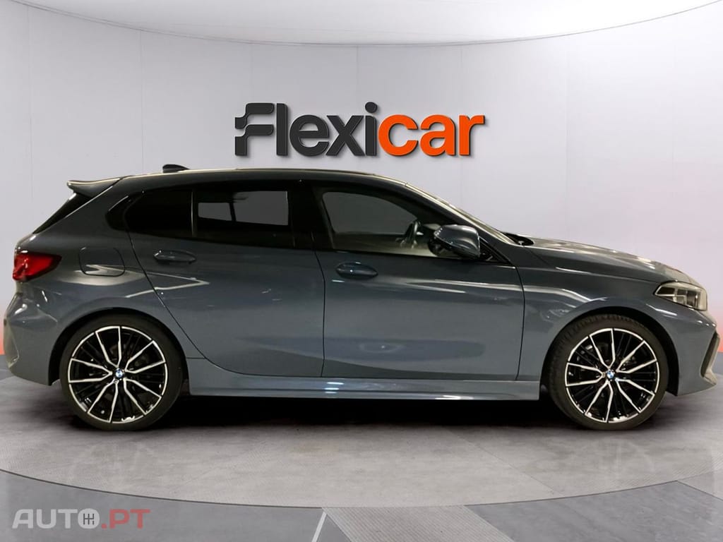BMW 118 i Pack Desportivo M Auto