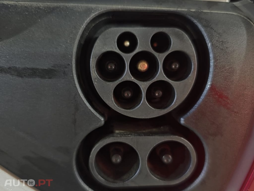 Tesla Model 3 Long Range AWD Dual Motor