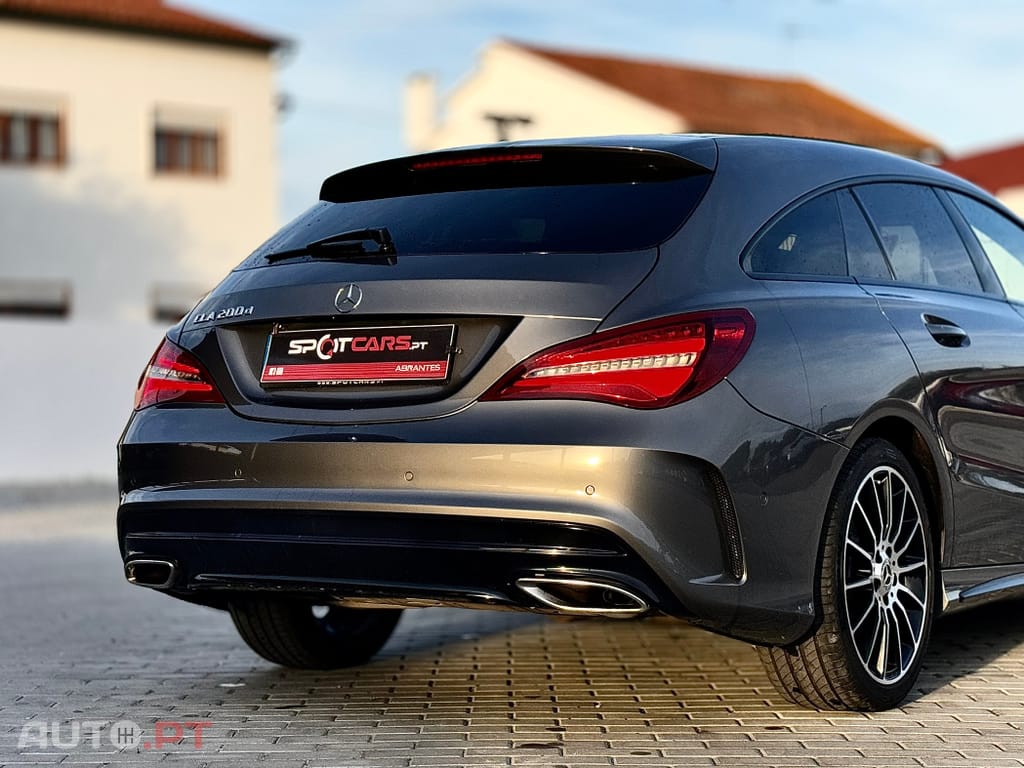 Mercedes-Benz CLA 200 d Shooting Brake AMG Line Aut.