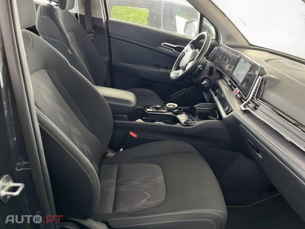 Kia Sportage 1.6 T-GDI AWD Base