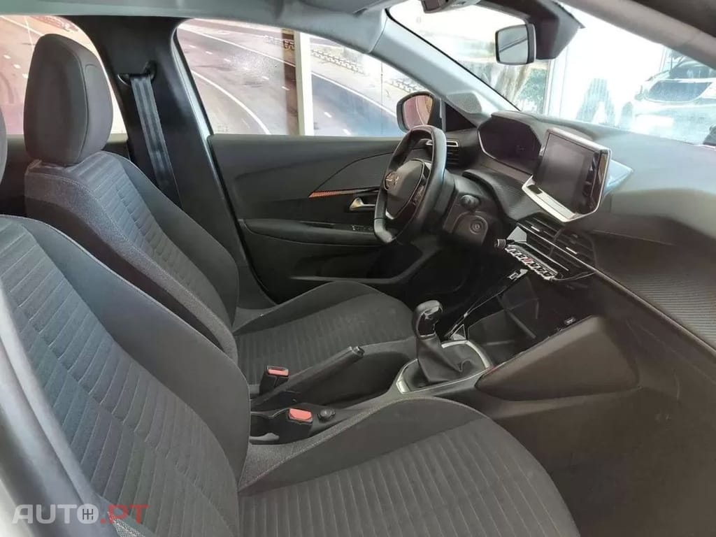 Peugeot 208 1.2 PureTech SE Style