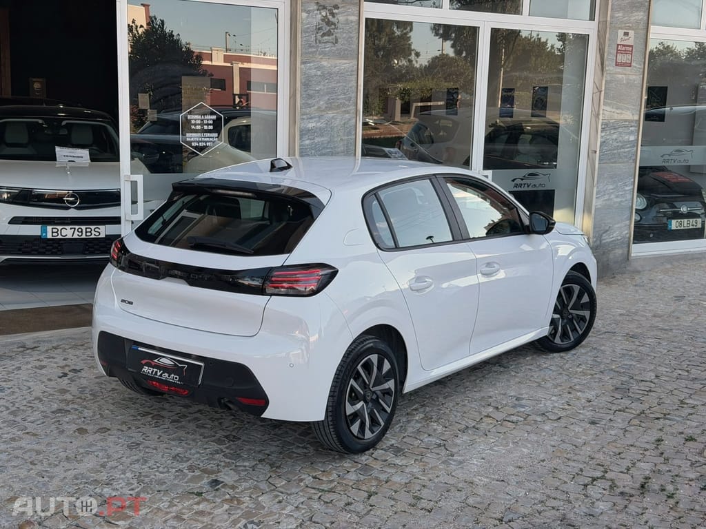 Peugeot 208 1.2 PureTech Active — fotografia 4