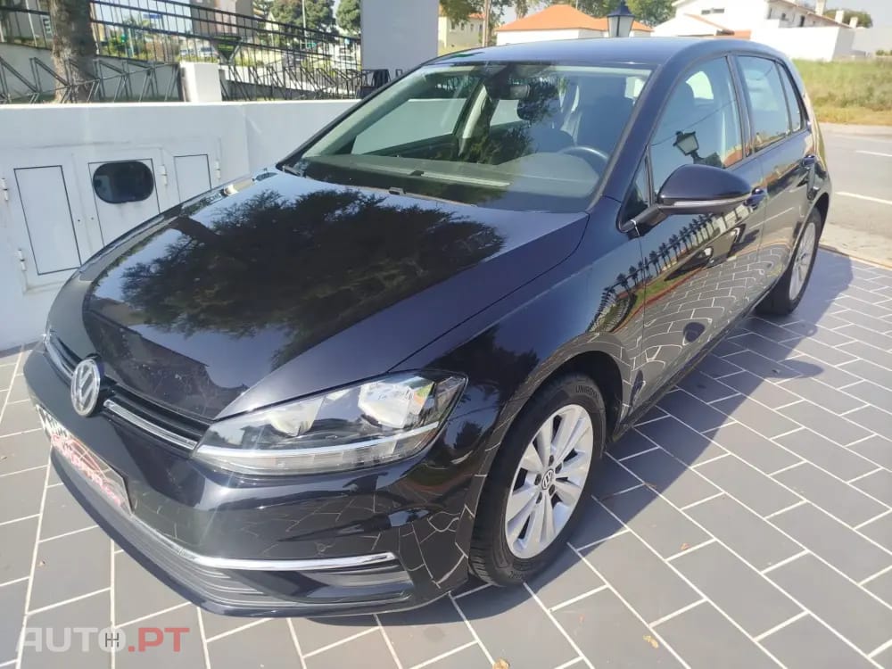 Volkswagen Golf 1.6 TDI Confortline