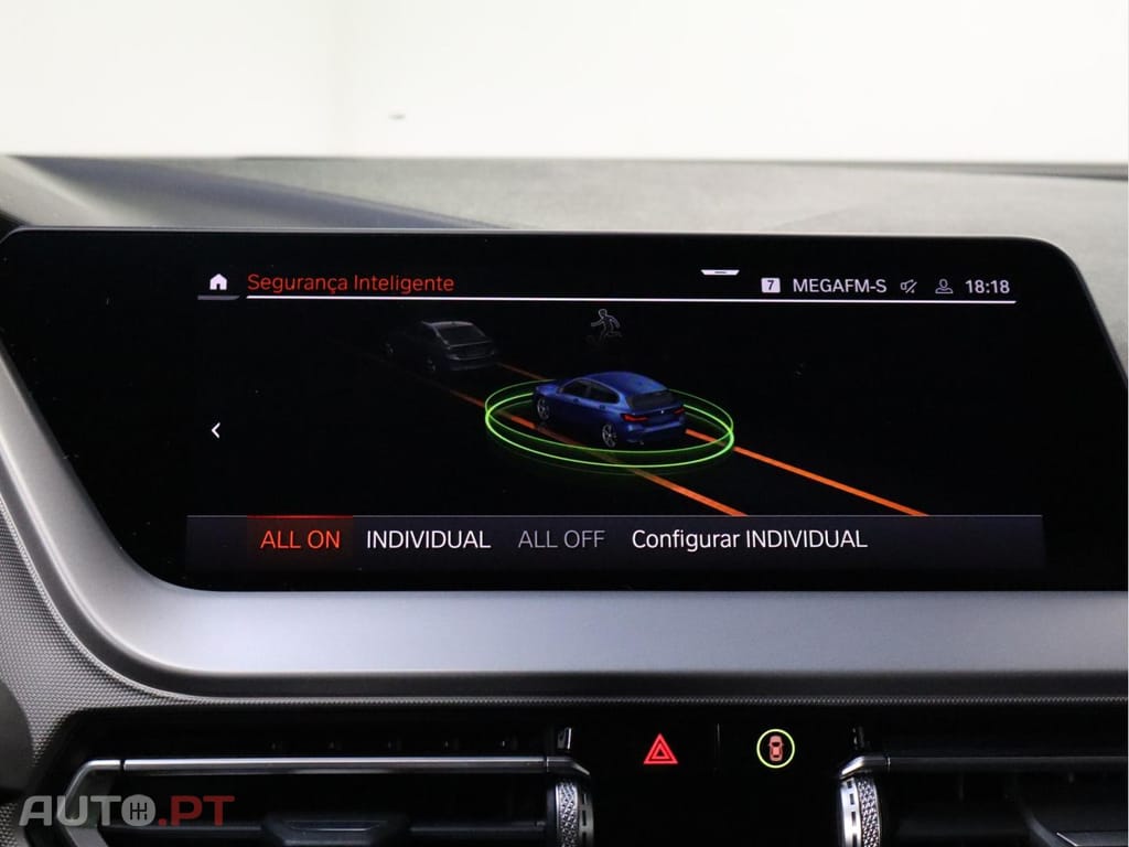 BMW 116 i  Advantage