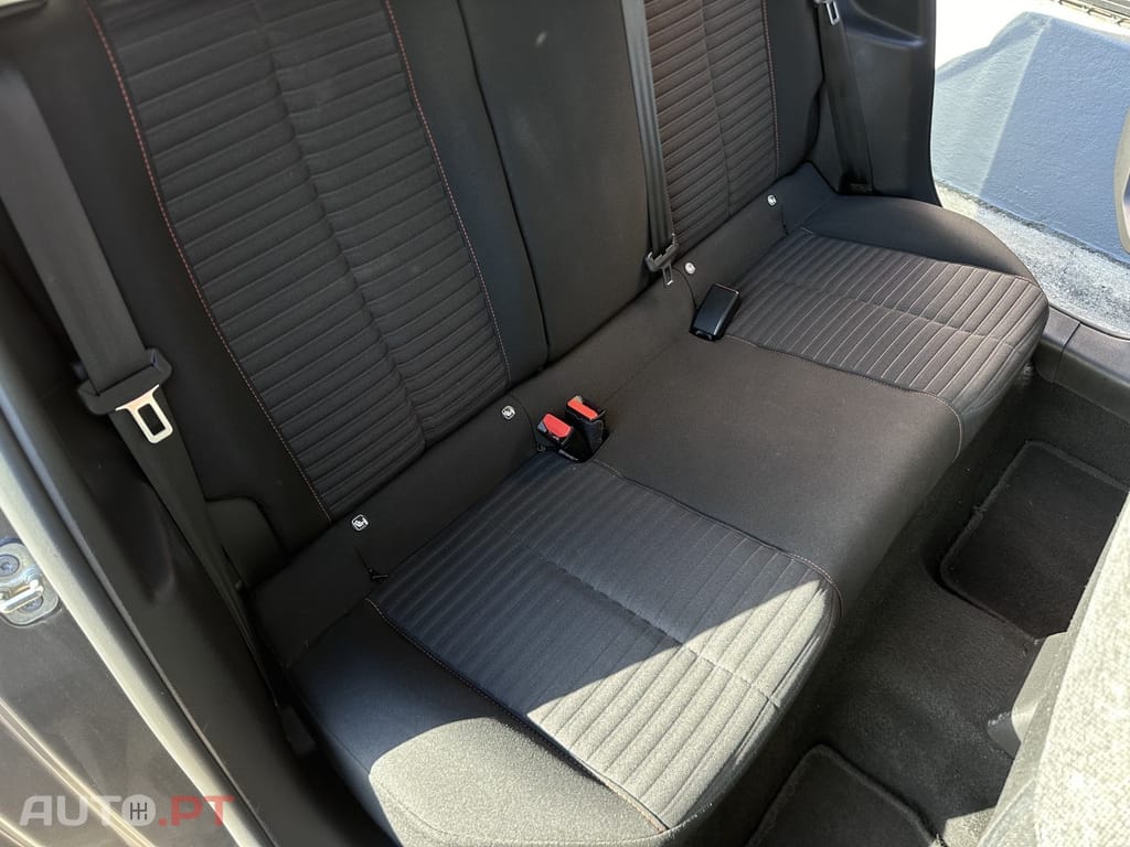 Peugeot 208 1.2 PureTech Active Pack