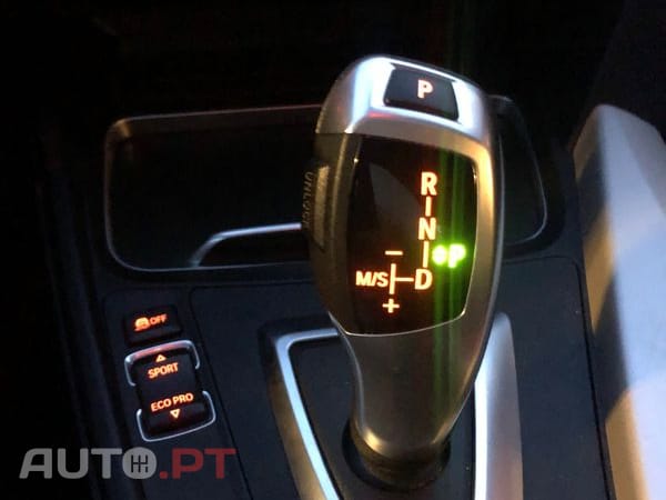 BMW 320 d Sport-Aut. Efficient Dynamics Edition Sport Line