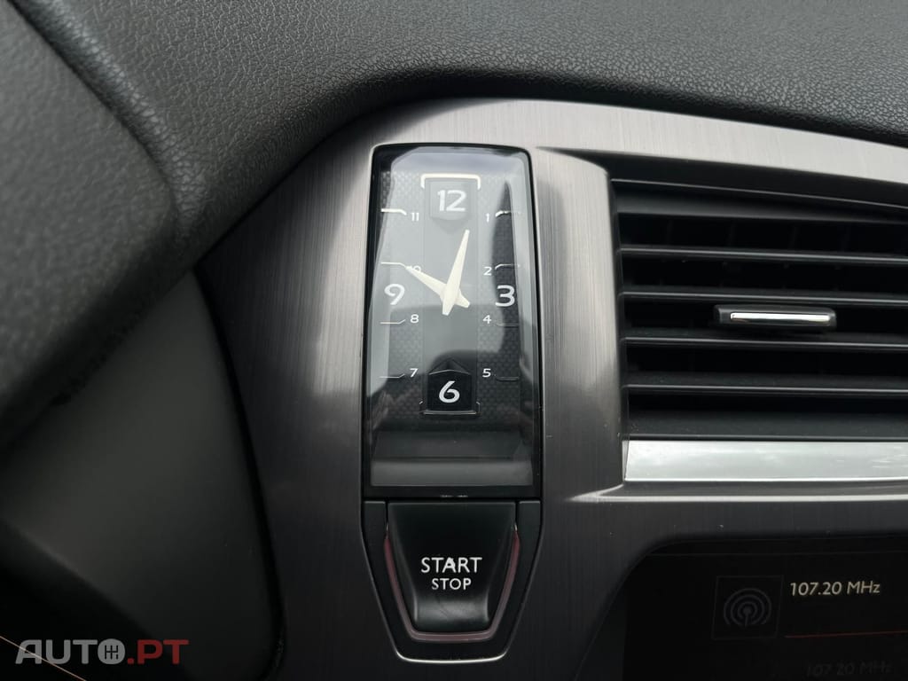 DS DS5  2.0 HDi Hybrid4 Business Class