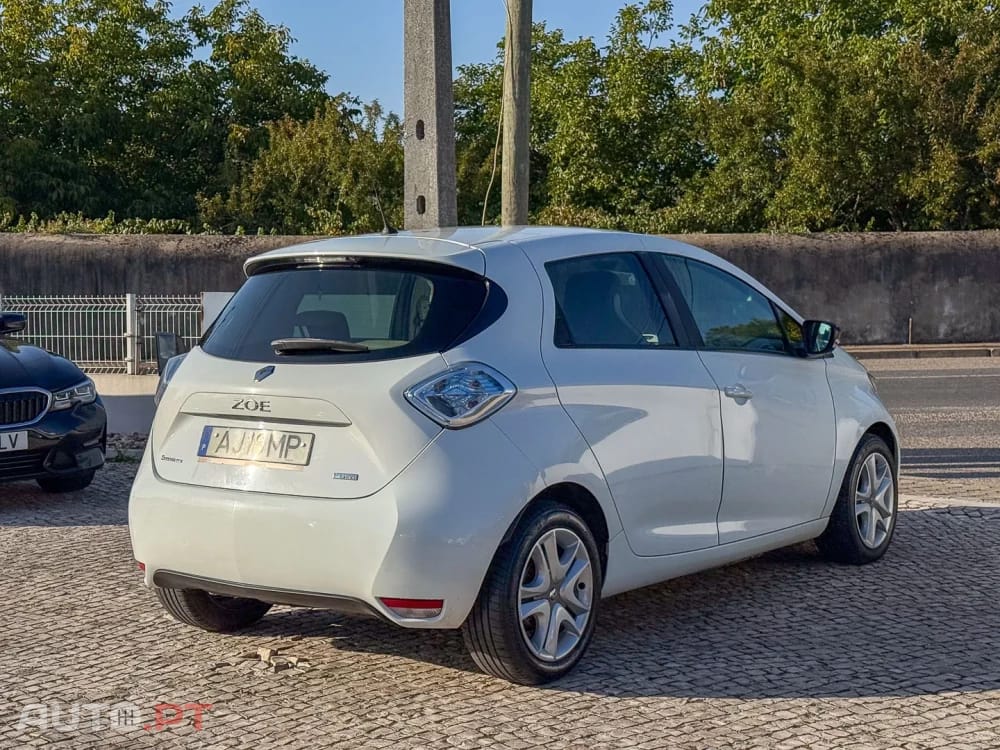 Renault Zoe (s/ Bateria) 41 kwh Life