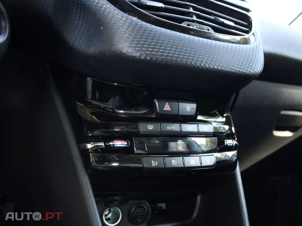 Peugeot 2008 Crossway