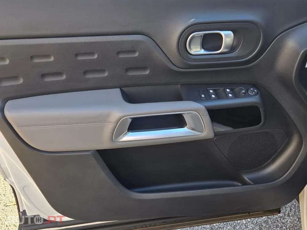 Citroen C5 Aircross 1.6 Hybrid Feel Business (TA) e-EAT8