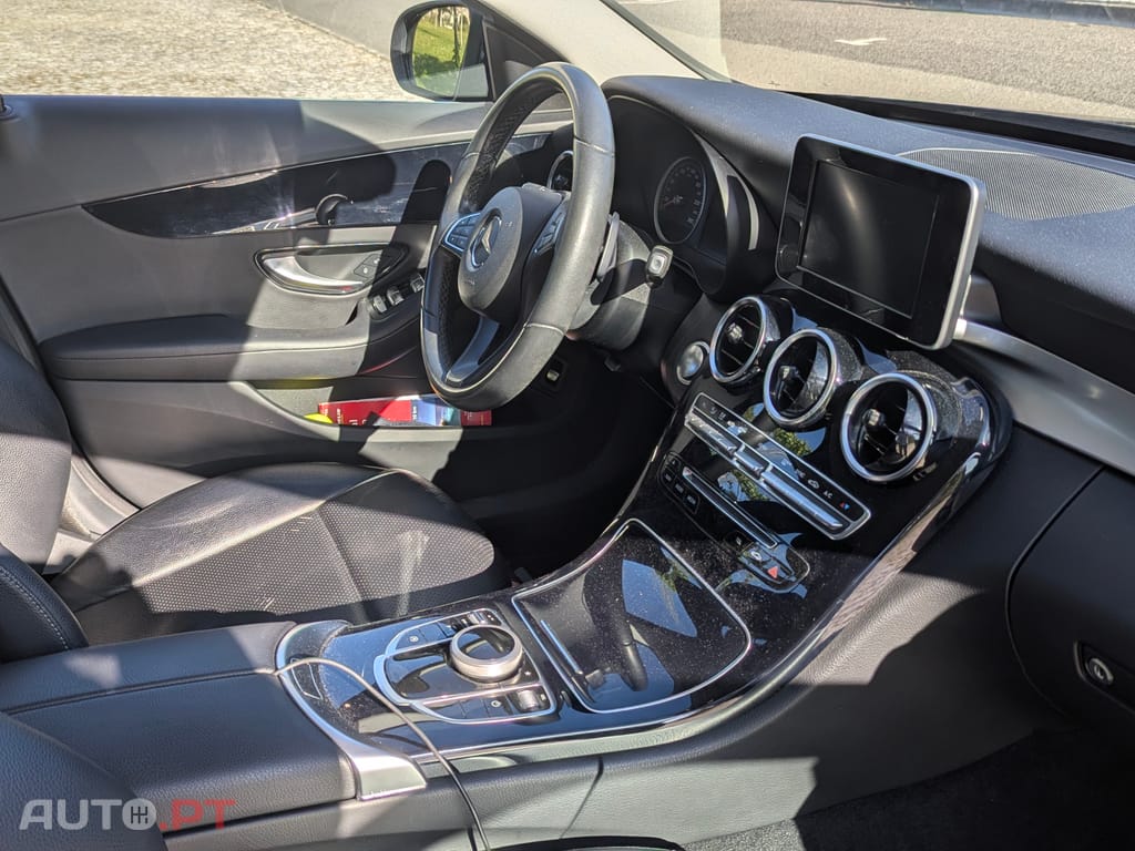 Mercedes-Benz C 220 C220D - 9G Tronic