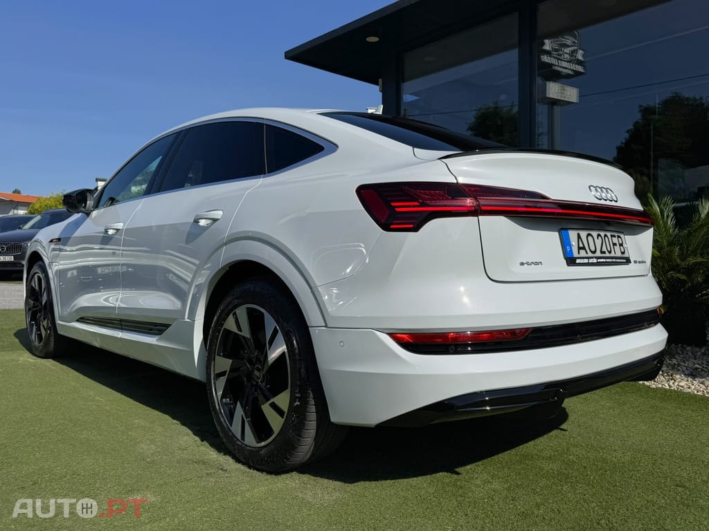 Audi E-Tron 55 quattro S line