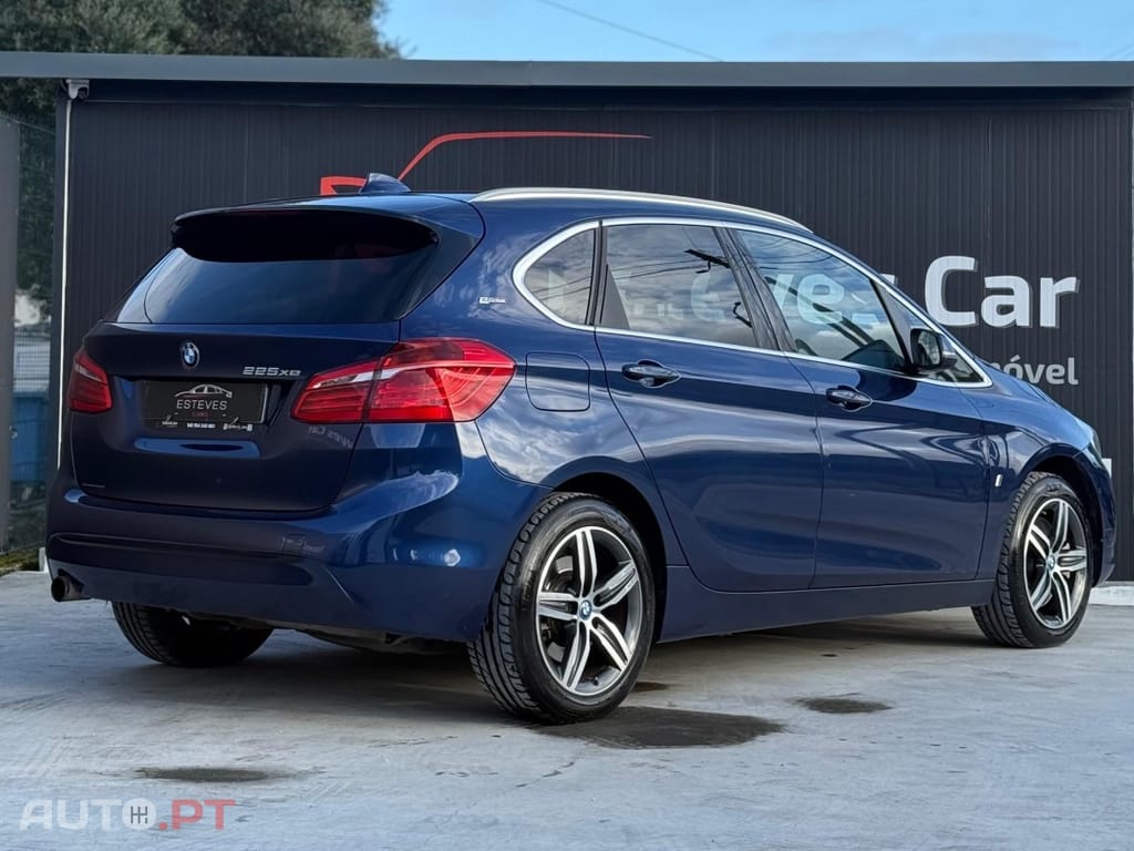 BMW 225 e xDrive