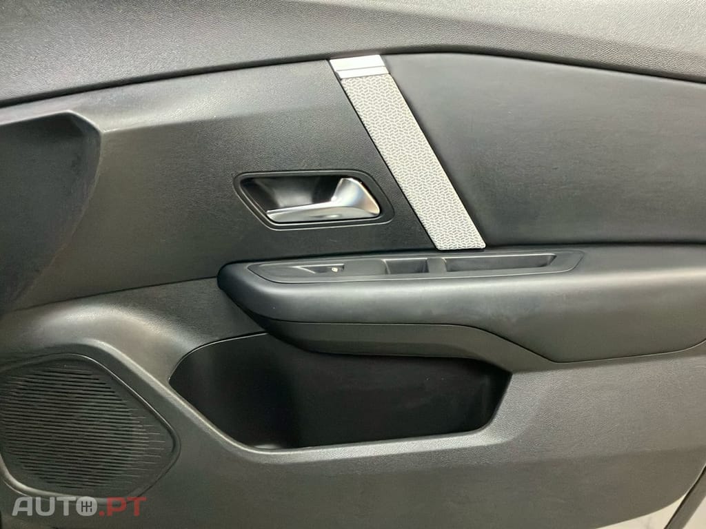 Citroen C4 1.2 PureTech Feel Pack EAT8