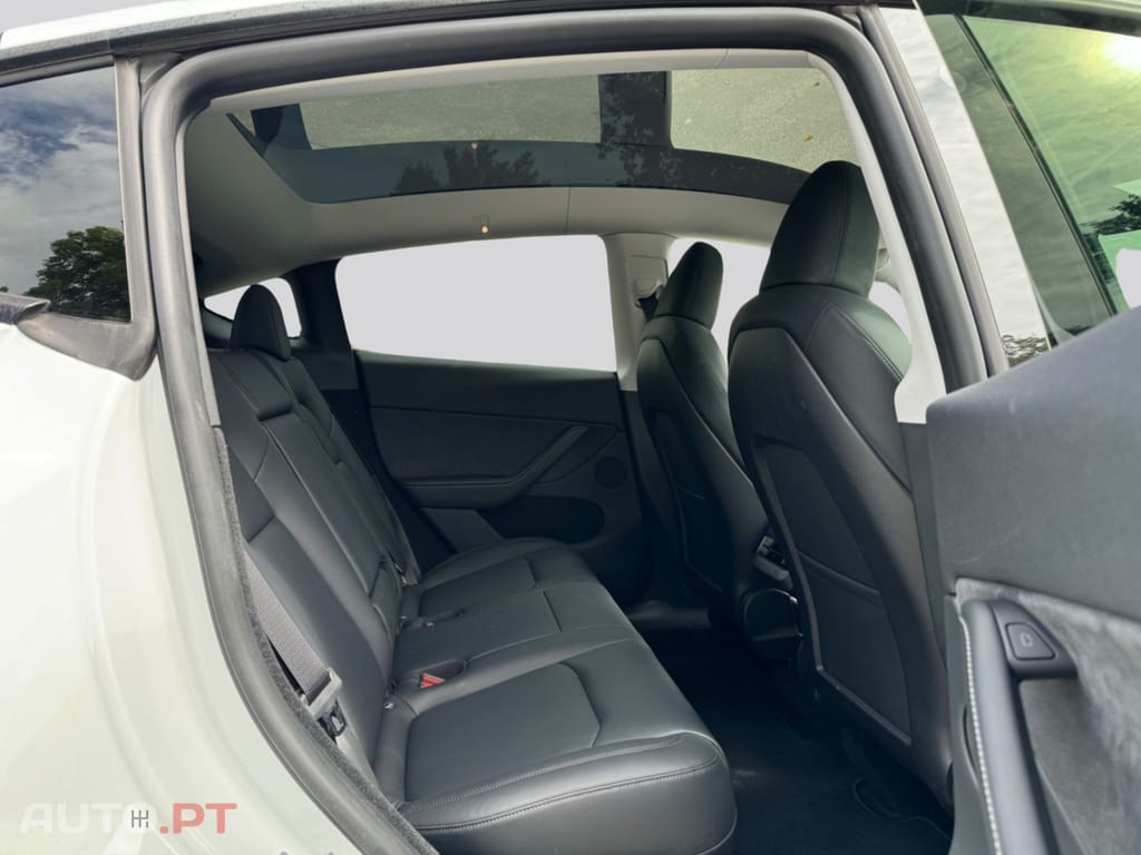 Tesla Model Y I.V.A DEDUTIVEL Performance Dual AWD 