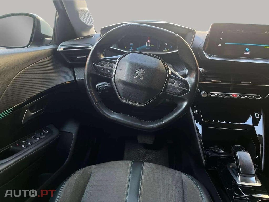 Peugeot E-208 Allure