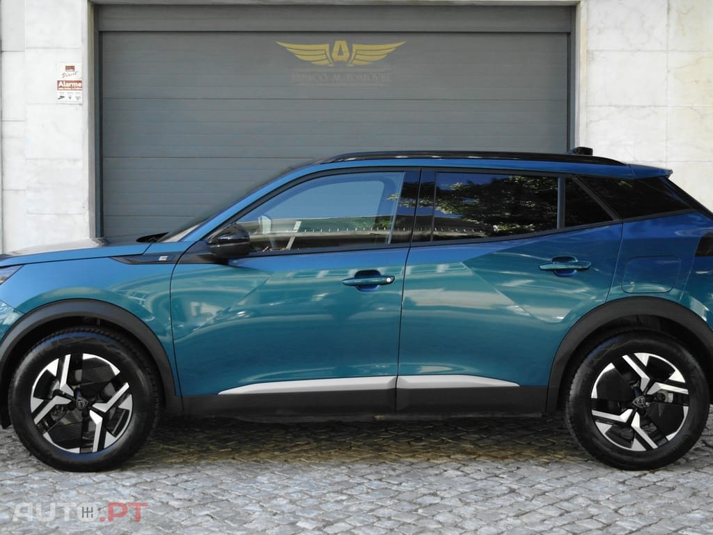 Peugeot E-2008 54 kWh Allure