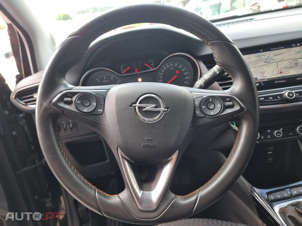 Opel Crossland X 1.2 Edition