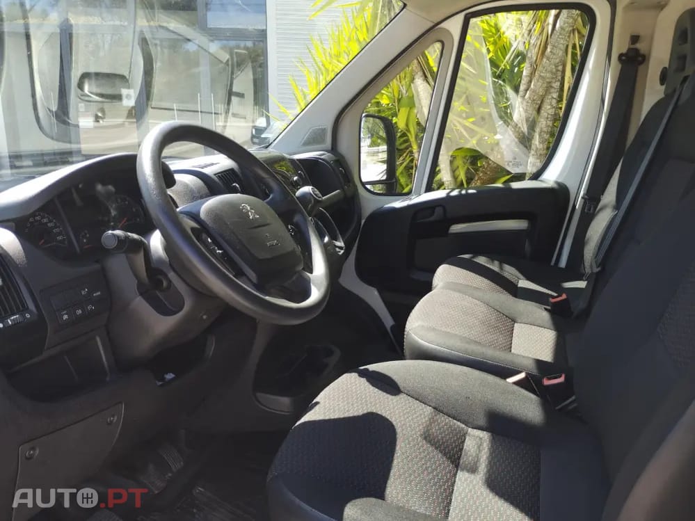 Peugeot Boxer 2.2 BLUE HDI 330 L1H1 PRO