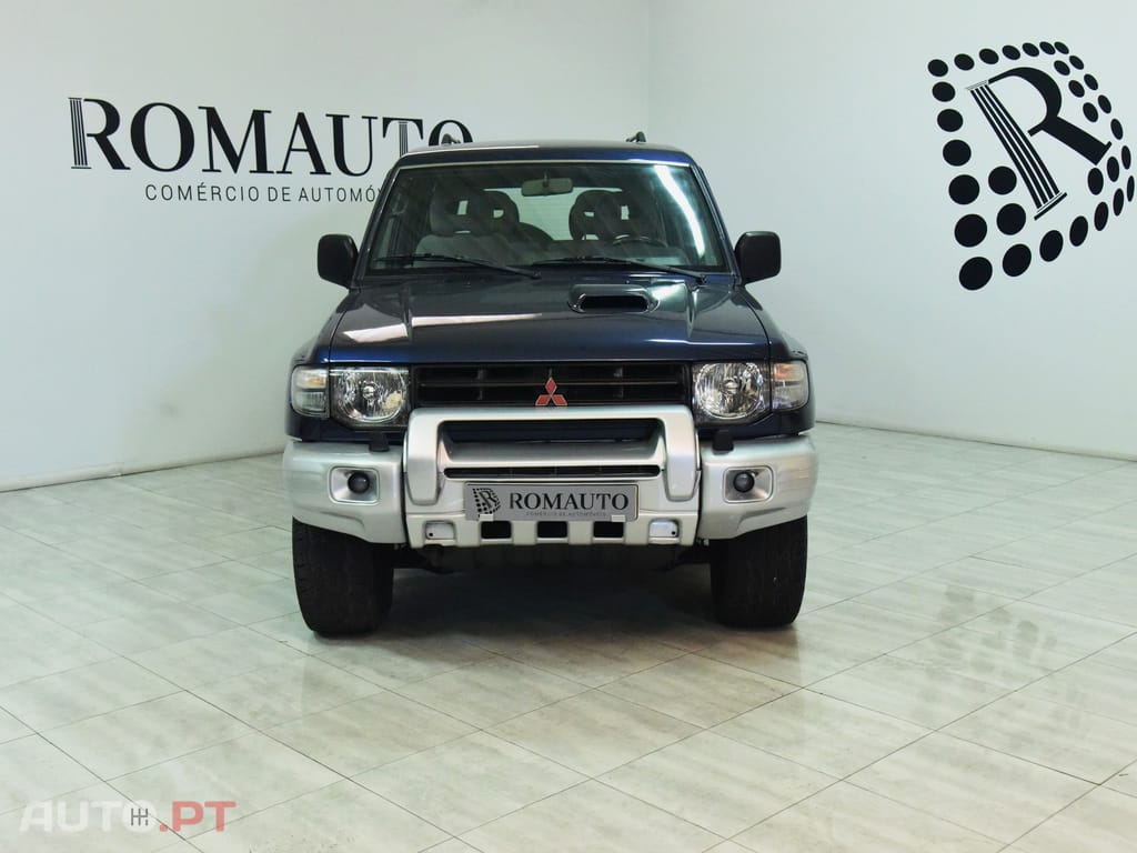 Mitsubishi Pajero 2.8 TD GLX Longo