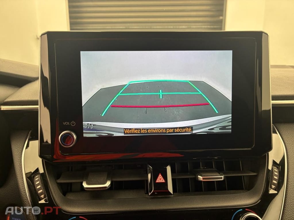 Toyota Corolla TS 1.8 Hybrid Dynamic