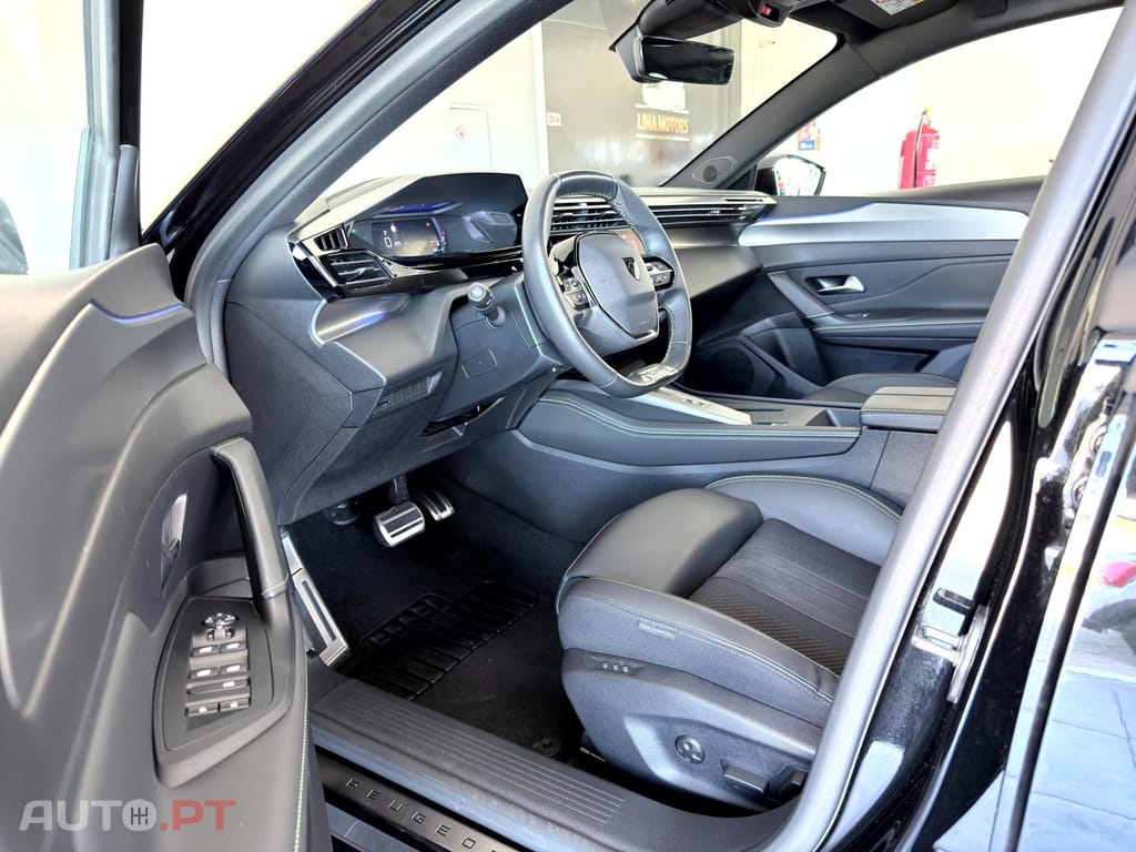 Peugeot 308 1.2 PureTech GT EAT8