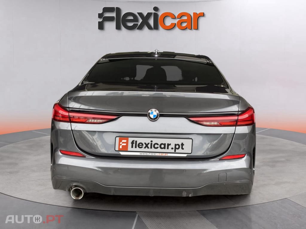 BMW 216 d Pack Desportivo M