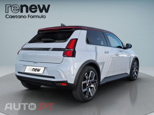 Renault 5 EV52 iconic cinq 150 cv autonomia comfor