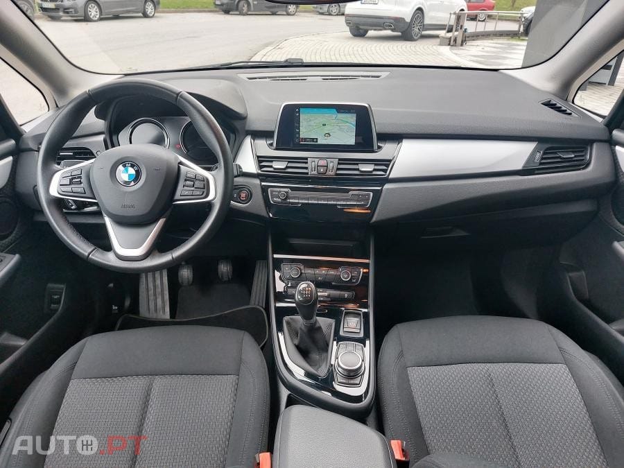BMW 216 d  Advantage