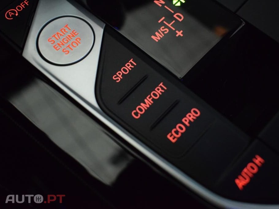 BMW 216 d Pack Desportivo M