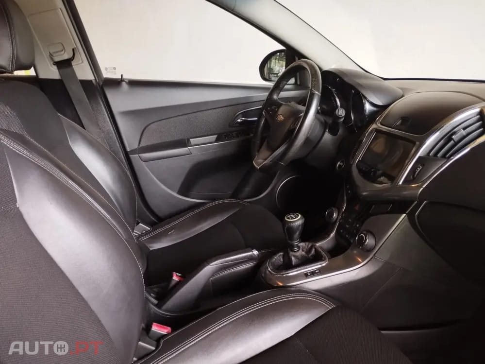 Chevrolet Cruze 1.7 VCDi LT