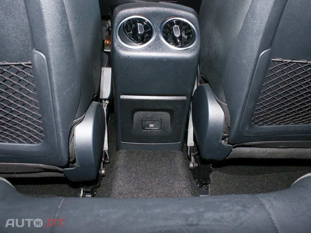 Mercedes-Benz A 250 e 8G-DCT Edition AMG Line