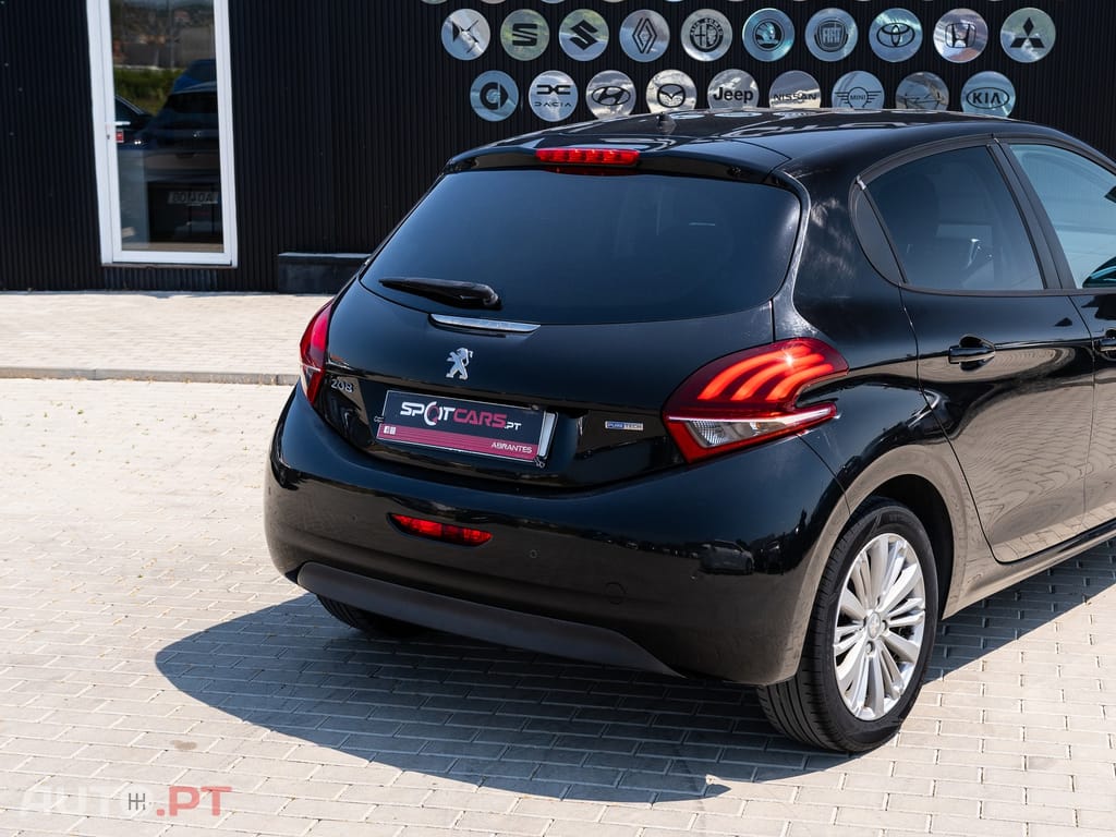 Peugeot 208 1.2 PureTech Style