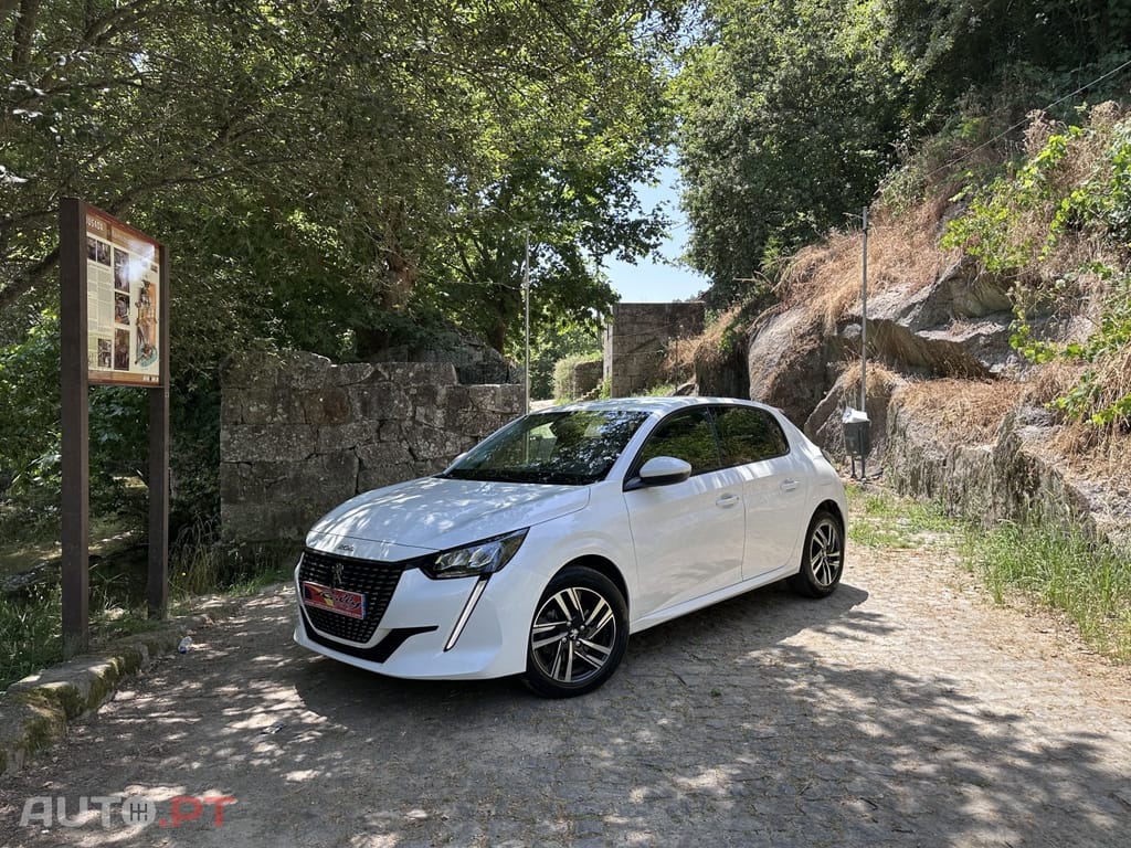 Peugeot 208 1.5 BlueHDi Allure Pack