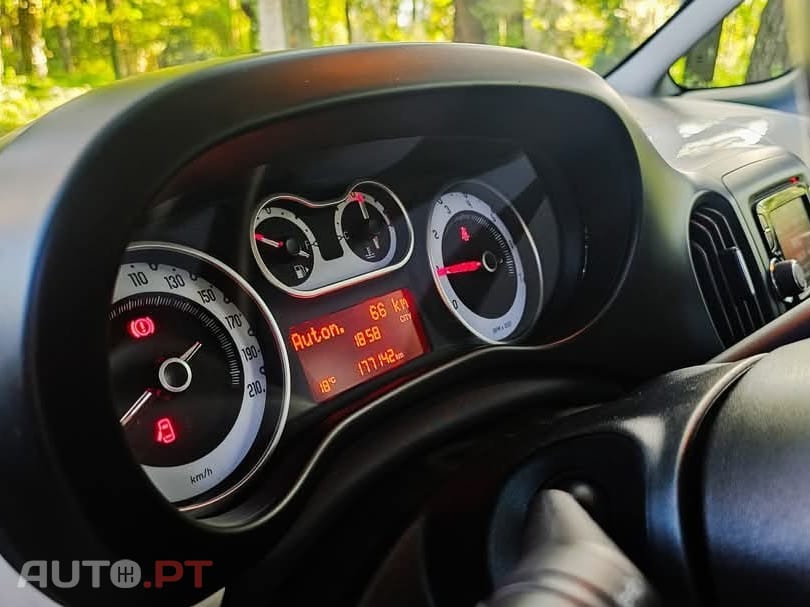 Fiat 500L 1.6 MJ Beats Edition S&S