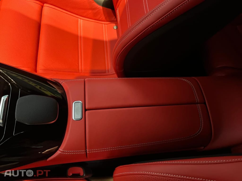 Mercedes-Benz SL 63 AMG 4MATIC+