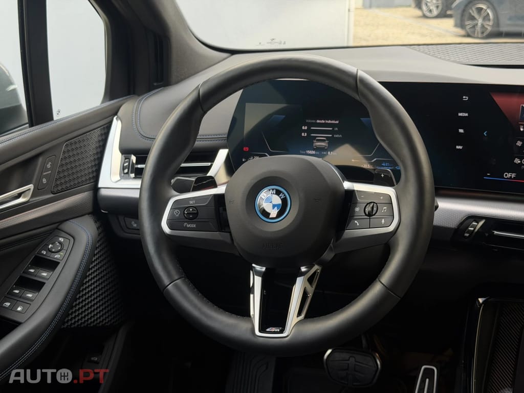 BMW 225 e xDrive Pack Desportivo M